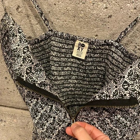 Roxy Dress with smocked back detail - Picture 7 of 12